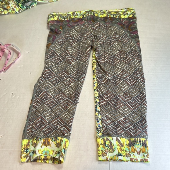 MAAJI WOMENS COLORFUL YOGA TOP AND LEGGINGS SET SZ S - Picture 11 of 16